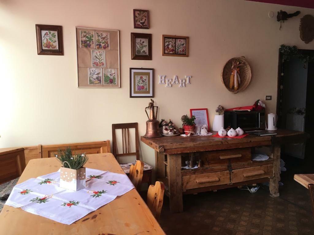B&B Lo Scoiattolo Nebbiu Екстериор снимка